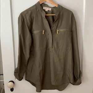 Olive long sleeve shirt.